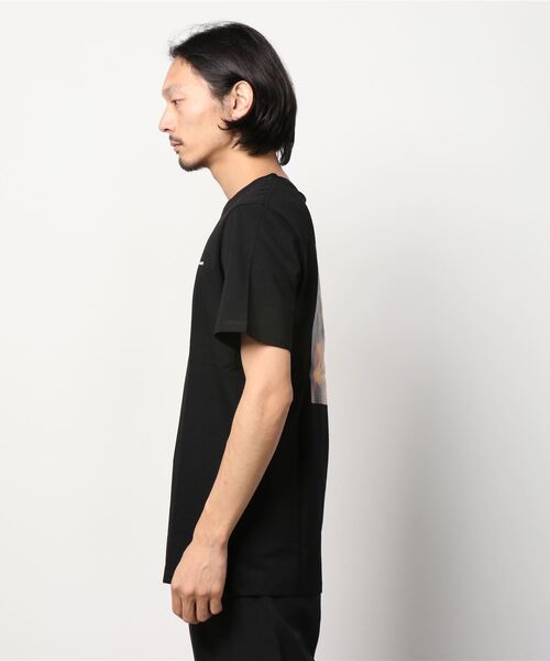 Soulland（ソウランド）の「SOULLAND meets Playboy Monthly November T-shirt 1028（Tシャツ/カットソー・メンズ・ブラック・LARGE/MEDIUM/SMALL）」の2枚目の写真