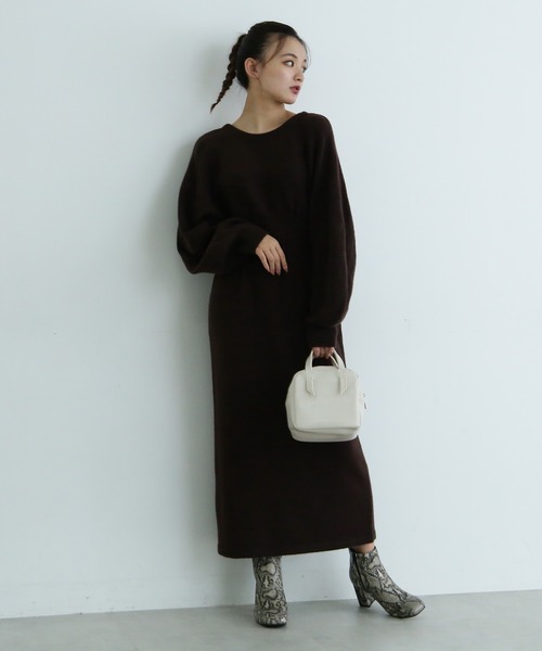 FREE'S MART（フリーズマート）の「◆前後2Wayラウンドスリーブニットワンピース（ワンピース・レディース・ブラウン/グレー/ブルー・FREE）」の4枚目の写真