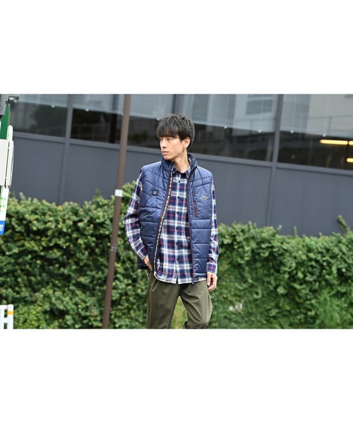 NAVY(ネイビー)の「ヒートユニットウォームベスト(ベスト・メンズ・ネイビー/レッド/カーキ/ブラック・L/XL/M)」の10枚目の写真