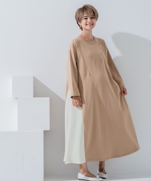 CHOCOA（チョコア）の「マタニティ授乳サイドプリーツワンピース（マタニティウェア/グッズ・レディース・チャコールグレー/ベージュ・FREE）」の20枚目の写真