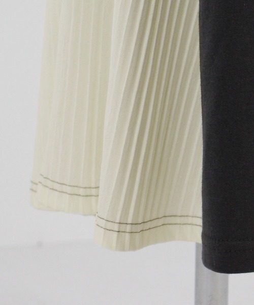 CHOCOA（チョコア）の「マタニティ授乳サイドプリーツワンピース（マタニティウェア/グッズ・レディース・チャコールグレー/ベージュ・FREE）」の6枚目の写真