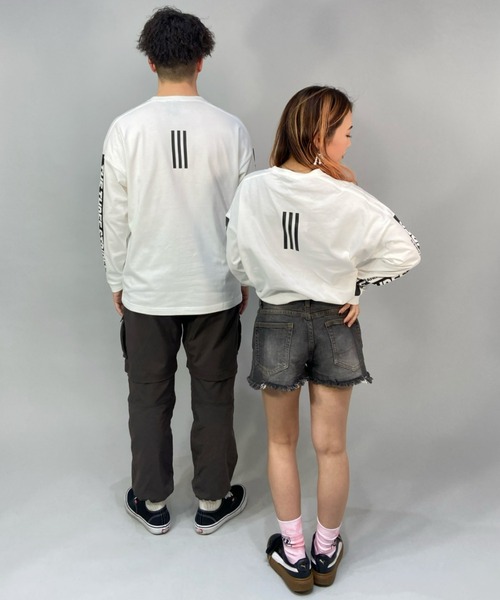 adidas(アディダス)の「adidas/アディダス ビッグシルエット スリーストライプス スリーブプリントロンT/ロングスリーブTEE N1382(Tシャツ/カットソー・メンズ・ホワイト/ブラック・M/L/LL/XXL/XL)」の5枚目の写真