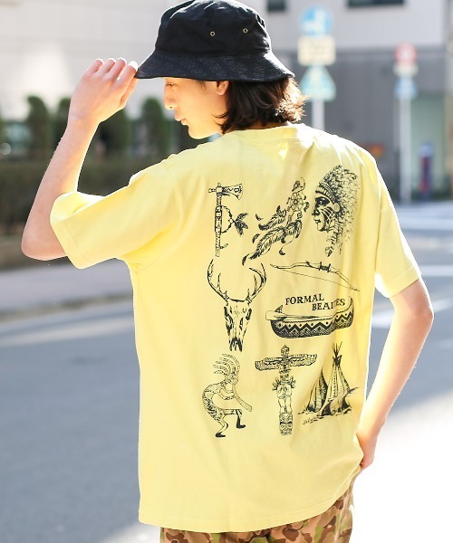 チチカカ(チチカカ)の「【ユニセックス】アウトドアコラージュプリントTシャツ(Tシャツ/カットソー・メンズ・ホワイト/イエロー・MEDIUM/LARGE)」の6枚目の写真