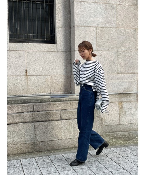 ulu(ウル)の「Original Box silhouette border long tshirt(Tシャツ/カットソー・レディース・ホワイト×ブラック・FREE)」の5枚目の写真