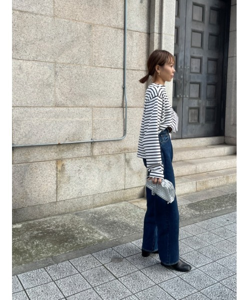 ulu(ウル)の「Original Box silhouette border long tshirt(Tシャツ/カットソー・レディース・ホワイト×ブラック・FREE)」の11枚目の写真