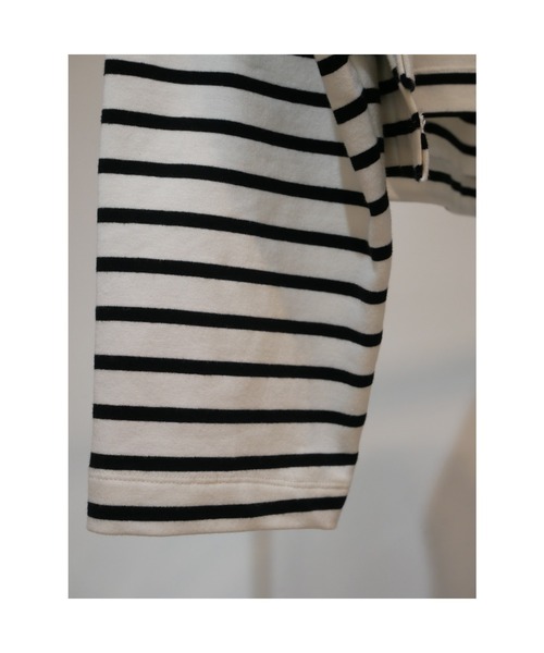 ulu(ウル)の「Original Box silhouette border long tshirt(Tシャツ/カットソー・レディース・ホワイト×ブラック・FREE)」の9枚目の写真