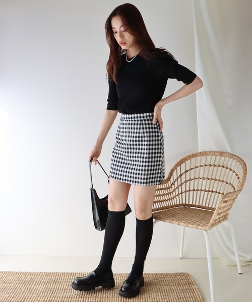 BLUEEAST（ブルーイースト）の「スクエアトゥフェイクレザー厚底ローファー（ローファー・レディース・ブラック/ブラウン・MEDIUM/LARGE）」の13枚目の写真