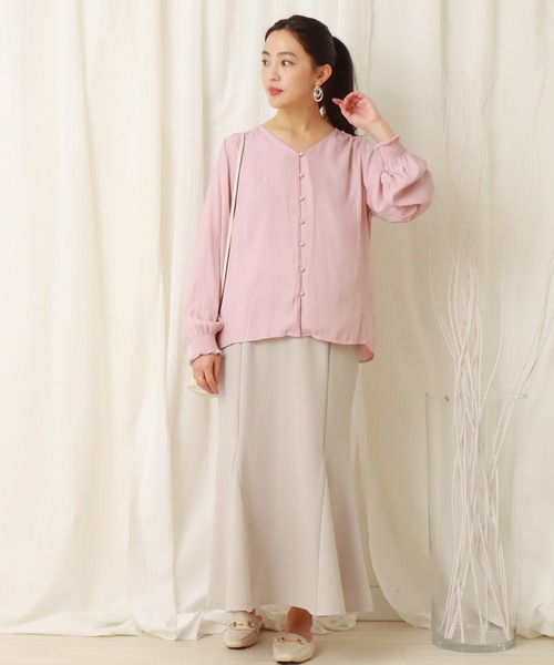libelle more(リベル モア)の「シャーリングブラウス(シャツ/ブラウス・レディース・ライトピンク/ブラック/ブルー/キナリ・M)」の15枚目の写真