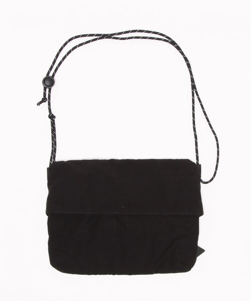 EARTH MADE（アースメイド）の「C/ナイロン サコッシュ（ショルダーバッグ・メンズ・マスタード/ブラック/カーキ/カーキオリーブ/ベージュ・FREE）」の2枚目の写真