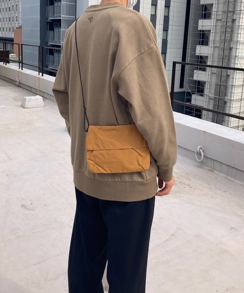 EARTH MADE（アースメイド）の「C/ナイロン サコッシュ（ショルダーバッグ・メンズ・マスタード/ブラック/カーキ/カーキオリーブ/ベージュ・FREE）」の7枚目の写真
