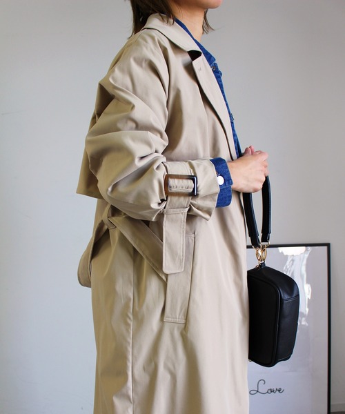 MLI'A(エムリア)の「フラップコート(トレンチコート・レディース・ベージュ/ライトカーキ・M)」の6枚目の写真
