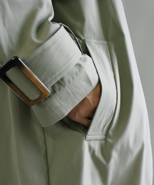 MLI'A(エムリア)の「フラップコート(トレンチコート・レディース・ベージュ/ライトカーキ・M)」の14枚目の写真