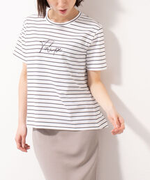 フラワープリントTシャツ