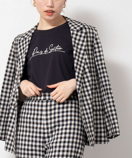 NOLLEY’S（ノーリーズ）の「フラワープリントTシャツ（Tシャツ/カットソー・レディース・チャコールグレー/ホワイト系その他4/ホワイト系その他5/ホワイト/サーモンピンク/ホワイト系その他2/ダークグリーン/ブラック・38）」の6枚目の写真