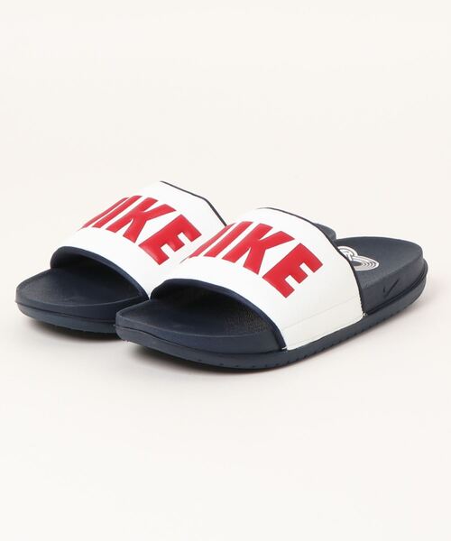 NIKE(ナイキ)の「《NIKE》ナイキ オフコート スライド(サンダル・メンズ・ブラック/ブラック×レッド/ブラック×ホワイト/ブラック系その他/ホワイト×ブルー/パープル/ホワイト×レッド/カーキ/ライトブルー/ダークグリーン/ホワイト系その他/グレー系その他/ブラック×ブラック/ダークネイビー・25.0cm/26.0cm/27.0cm/29.0cm/24.0cm/28.0cm)」の2枚目の写真