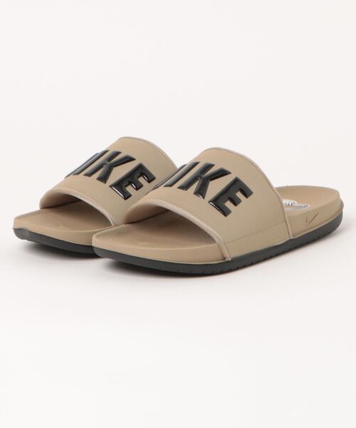 NIKE(ナイキ)の「《NIKE》ナイキ オフコート スライド(サンダル・メンズ・ブラック/ブラック×レッド/ブラック×ホワイト/ブラック系その他/ホワイト×ブルー/パープル/ホワイト×レッド/カーキ/ライトブルー/ダークグリーン/ホワイト系その他/グレー系その他/ブラック×ブラック/ダークネイビー・25.0cm/26.0cm/27.0cm/29.0cm/24.0cm/28.0cm)」の11枚目の写真