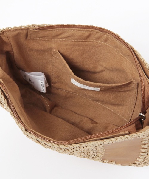 studio CLIP（スタディオクリップ）の「パッチワーク編みショルダーバッグ（ショルダーバッグ・レディース・ブラウン/グレー・FREE）」の4枚目の写真