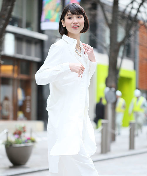 LEPSIM（レプシィム）の「シャツワンピコート　560246（その他アウター・レディース・オフホワイト/ネイビー/ストライプ・LARGE/MEDIUM）」の2枚目の写真