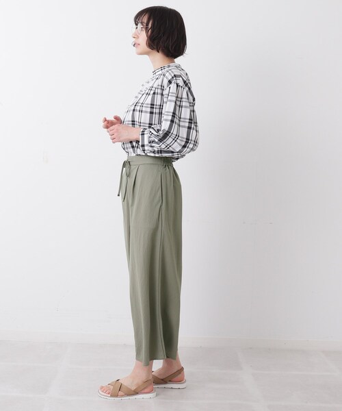 DRESKIP（ドレスキップ）の「◆【接触冷感】イージーワイドパンツ（その他パンツ・レディース・ダークグリーン/ネイビー/カーキ/レモンイエロー・02/03/04）」の8枚目の写真