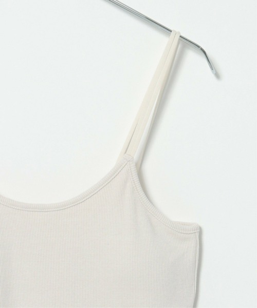 notch.(ノッチ)の「テレコカップ付きキャミソール(キャミソール・レディース・ブラック/エメラルド/オフホワイト/ブラウン・M)」の9枚目の写真