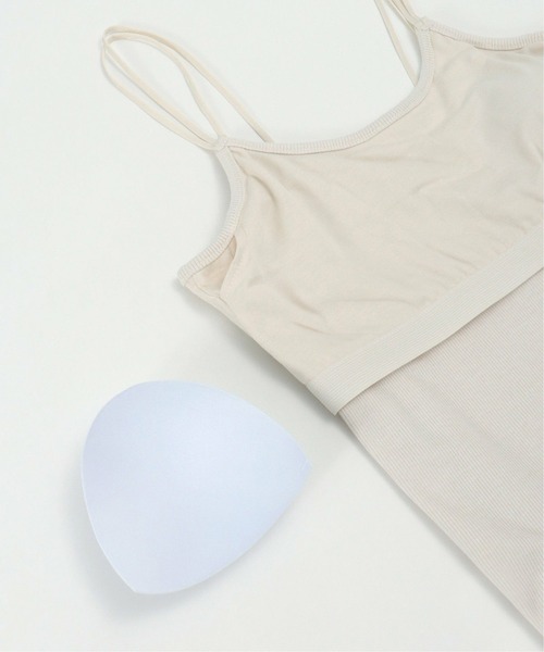 notch.(ノッチ)の「テレコカップ付きキャミソール(キャミソール・レディース・ブラック/エメラルド/オフホワイト/ブラウン・M)」の14枚目の写真