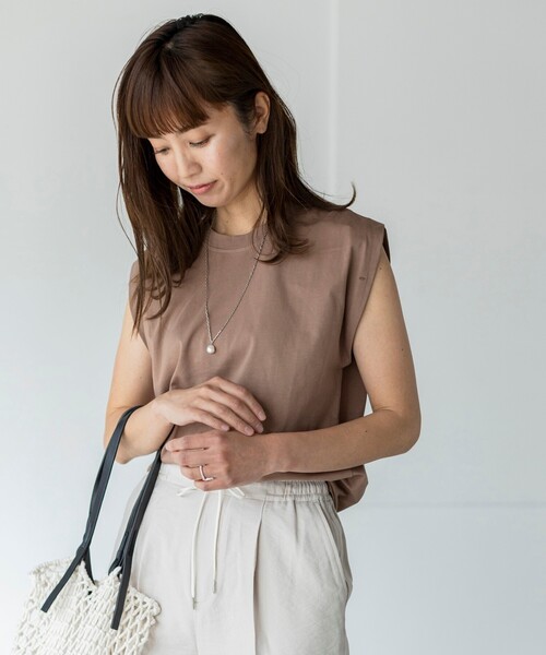 THE SHOP TK (ザ ショップ ティーケー )の「◆【S~XLサイズ展開】フレンチスリーブカットソー(Tシャツ/カットソー・レディース・ブラック/ライトベージュ/レンガ/レモンイエロー/ホワイト系/ブラウン系・11/12/13/14)」の4枚目の写真