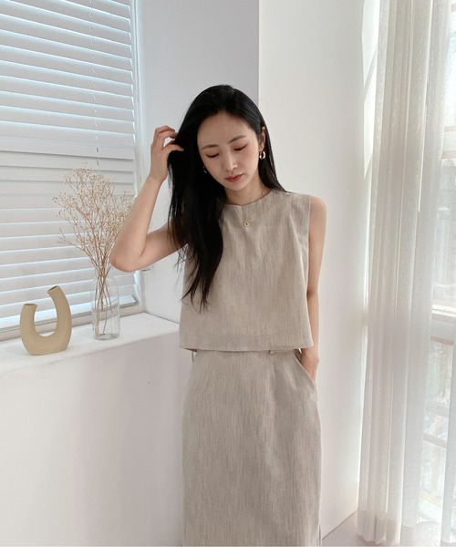 by muni:r（バイ ムニール）の「クラシックキャミソール+ロングスカートセットアップ（ワンピース・レディース・ブラック/ベージュ・FREE）」の20枚目の写真