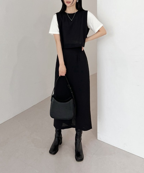 by muni:r（バイ ムニール）の「クラシックキャミソール+ロングスカートセットアップ（ワンピース・レディース・ブラック/ベージュ・FREE）」の5枚目の写真