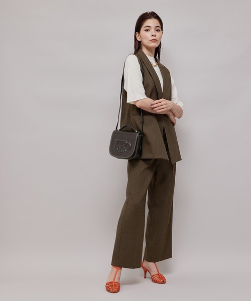 ROPE'（ロペ）の「【秋の新作】セットアップ対応/ピークドラペル サイドスリットダブルジレ（ベスト・レディース・ブラック/ダークブラウン・38/36）」の5枚目の写真