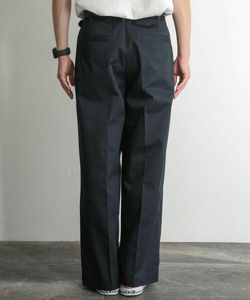 SENSE OF PLACE by URBAN RESEARCH（センスオブプレイスバイアーバンリサーチ）の「センタープレスストレートタックチノパンツ（その他パンツ・メンズ・ブラック/ライトベージュ・MEDIUM/LARGE）」の15枚目の写真