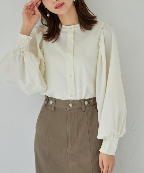 tocco closet(トッコ クローゼット)の「【ZOZO限定】取り外し可能なビックカラー付きボリュームスリーブブラウス(シャツ/ブラウス・レディース・オフホワイト/ライトグレー/ブラック・M)」の13枚目の写真