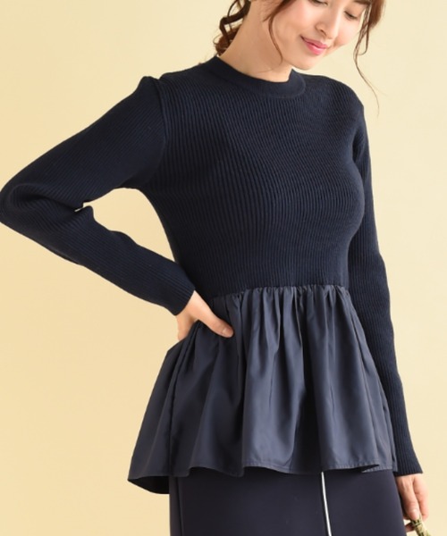 INTERPLANET（インタープラネット）の「ペプラム異素材プルオーバー（Tシャツ/カットソー・レディース・ブラック/ネイビー/グレイッシュベージュ・FREE）」の3枚目の写真