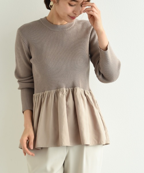 INTERPLANET（インタープラネット）の「ペプラム異素材プルオーバー（Tシャツ/カットソー・レディース・ブラック/ネイビー/グレイッシュベージュ・FREE）」の4枚目の写真