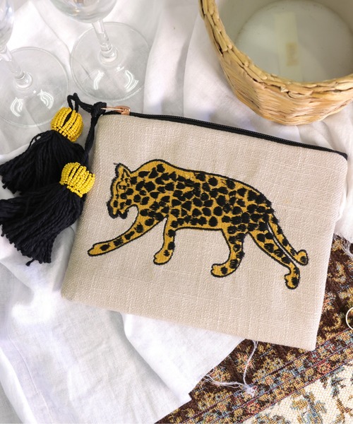 セール】アニマル刺繍ポーチ l（ポーチ）｜emesuelee