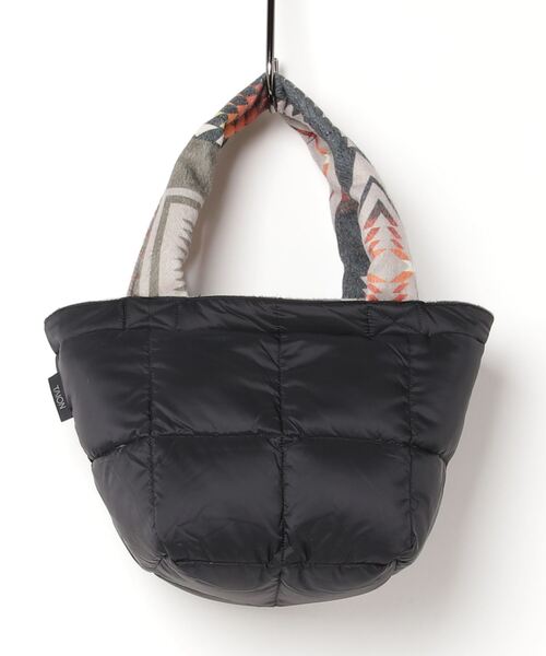 PENDLETON(ペンドルトン)の「【 PENDLETON / ペンドルトン 】 【 TAION / タイオン 】 リバーシブル ランチ トートバッグ S LUNCH TOTE BAG REV(トートバッグ・メンズ・ブラック・FREE)」の2枚目の写真