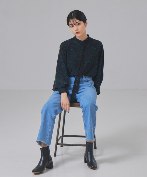 Rouge vif(ルージュヴィフ)の「ドット柄ボウタイブラウス(シャツ/ブラウス・レディース・ブラック/ネイビー・フリー)」の6枚目の写真