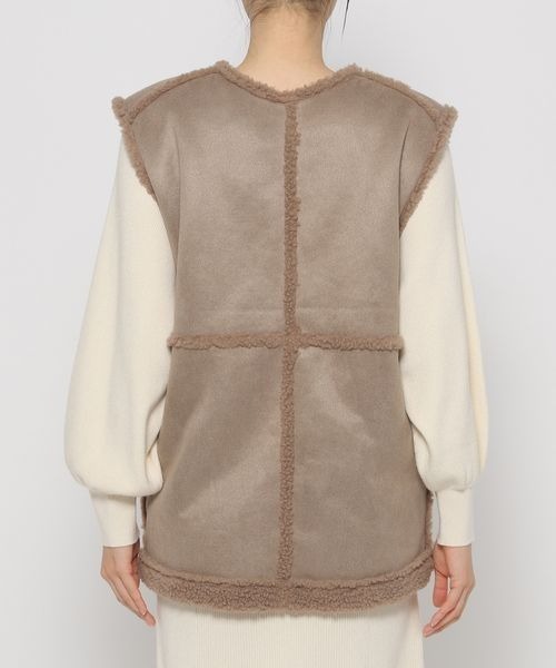 mysty woman（ミスティウーマン）の「ムートンリバーシブルベスト 180575（その他アウター・レディース・モカ/ホワイト系その他・FREE）」の9枚目の写真