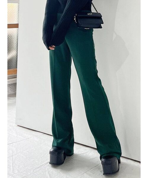 EMODA(エモダ)の「ハイウエストフレアパンツ(その他パンツ・レディース・ピンク/グリーン/ネイビー/ブラック・SMALL/MEDIUM)」の16枚目の写真