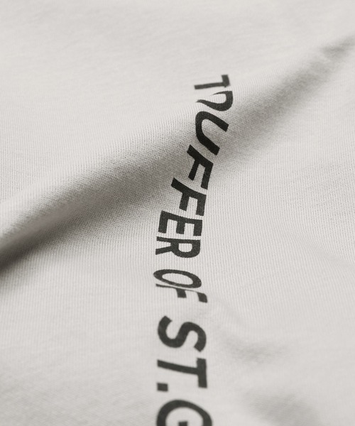The DUFFER of ST.GEORGE（ザダファーオブセントジョージ）の「COOLMAX 2 LAYERS OVER SIZE TEE：2層構造クールマックス オーバーサイズ ビッグシルエットTシャツ（Tシャツ/カットソー・メンズ・ブラック/グレイッシュベージュ/ホワイト/ネイビー/チャコールグレー・SMALL/MEDIUM/LARGE/X-LARGE/XX-LARGE）」の20枚目の写真