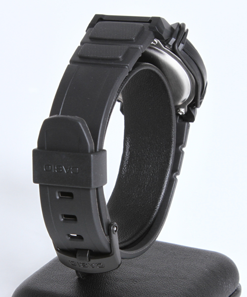 CASIO（カシオ）の「CASIO SPORTS ANALOGUE  カシオ スポーツ アナログ 【WEB限定】（アナログ腕時計・メンズ・ホワイト/ブラック・FREE）」の6枚目の写真