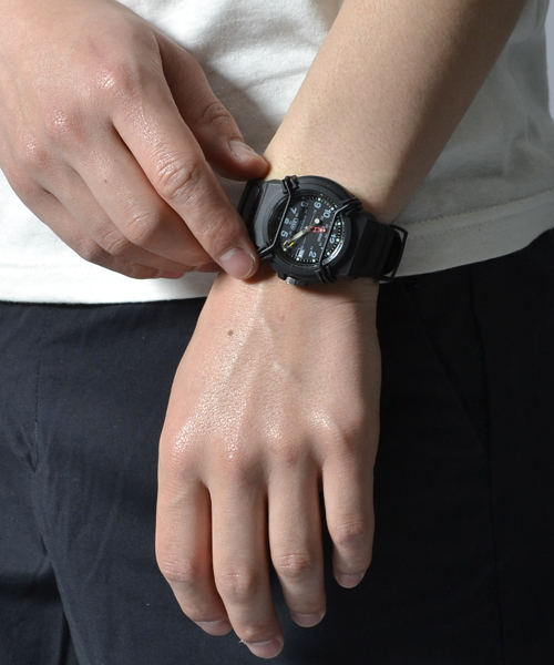 CASIO（カシオ）の「CASIO SPORTS ANALOGUE  カシオ スポーツ アナログ 【WEB限定】（アナログ腕時計・メンズ・ホワイト/ブラック・FREE）」の7枚目の写真