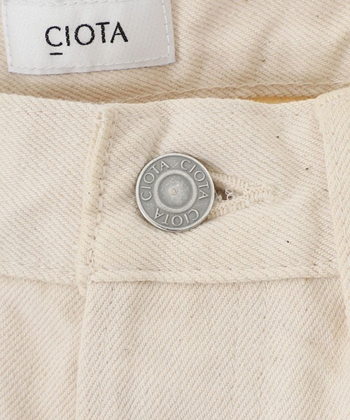 CIOTA（シオタ）の「CIOTA / シオタ：ホワイト スビンコットン 13.5oz ストレートデニム：NPTM-1STB-OF-OW[STD]（デニムパンツ・メンズ・オフホワイト・32inch/31inch）」の5枚目の写真