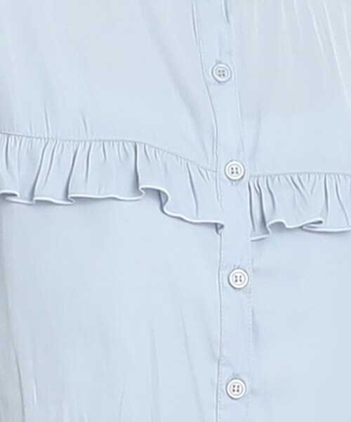 Cutie Blonde（キューティーブロンド）の「◆【甘すぎない！大人のためのデザインブラウス】ヴィンテージサテン フリル付きバンドカラー（シャツ/ブラウス・レディース・ライトブルー/ホワイト系・01/02/03）」の8枚目の写真