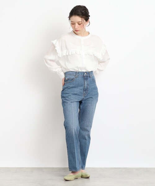 Cutie Blonde（キューティーブロンド）の「◆【甘すぎない！大人のためのデザインブラウス】ヴィンテージサテン フリル付きバンドカラー（シャツ/ブラウス・レディース・ライトブルー/ホワイト系・01/02/03）」の10枚目の写真