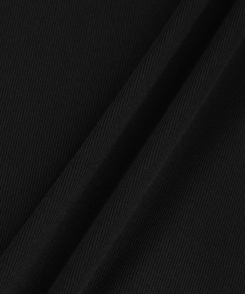 ADAM ET ROPE'（アダムエロペ）の「ショルダーパッドロンT（Tシャツ/カットソー・レディース・ブラック/オフホワイト・FREE）」の5枚目の写真