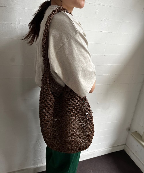 LOWRYS FARM（ローリーズファーム）の「ペーパーキンチャクツキバッグ　176608（ショルダーバッグ・レディース・グリーン/ベージュ/ブラウン・FREE）」の15枚目の写真