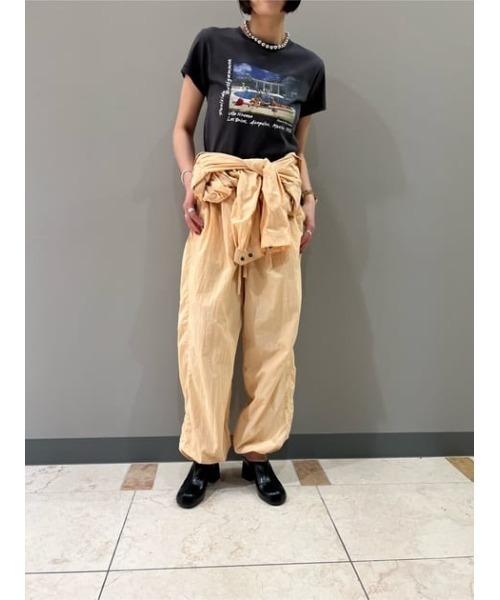 MOUSSY（マウジー）の「BIG COLLAR NYLON ジャンプスーツ（つなぎ/オールインワン・レディース・オレンジ系その他/カーキ・2/1）」の19枚目の写真