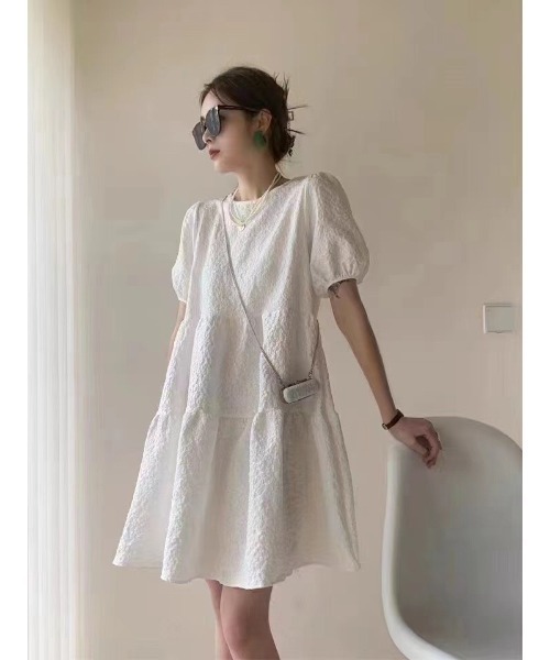 SpRay（スプレイ）の「ふくれティアードミニワンピース（ワンピース・レディース・ホワイト/ブラック・FREE）」の3枚目の写真