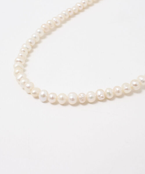 NOLLEY’S（ノーリーズ）の「淡水パールショートネックレス（ネックレス・レディース・オフホワイト・FREE）」の3枚目の写真