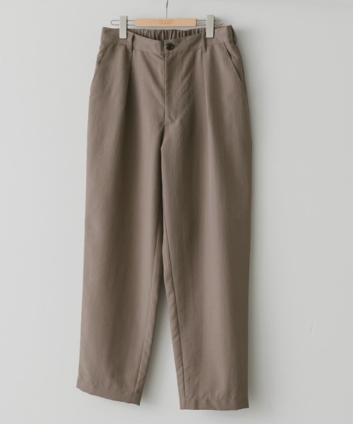 URBAN RESEARCH DOORS（アーバンリサーチドアーズ）の「『セットアップ対応』『吸水速乾』セオアルファワンタックトラウザー（その他パンツ・メンズ・モカ/チャコールグレー/ネイビー・MEDIUM/LARGE）」の10枚目の写真